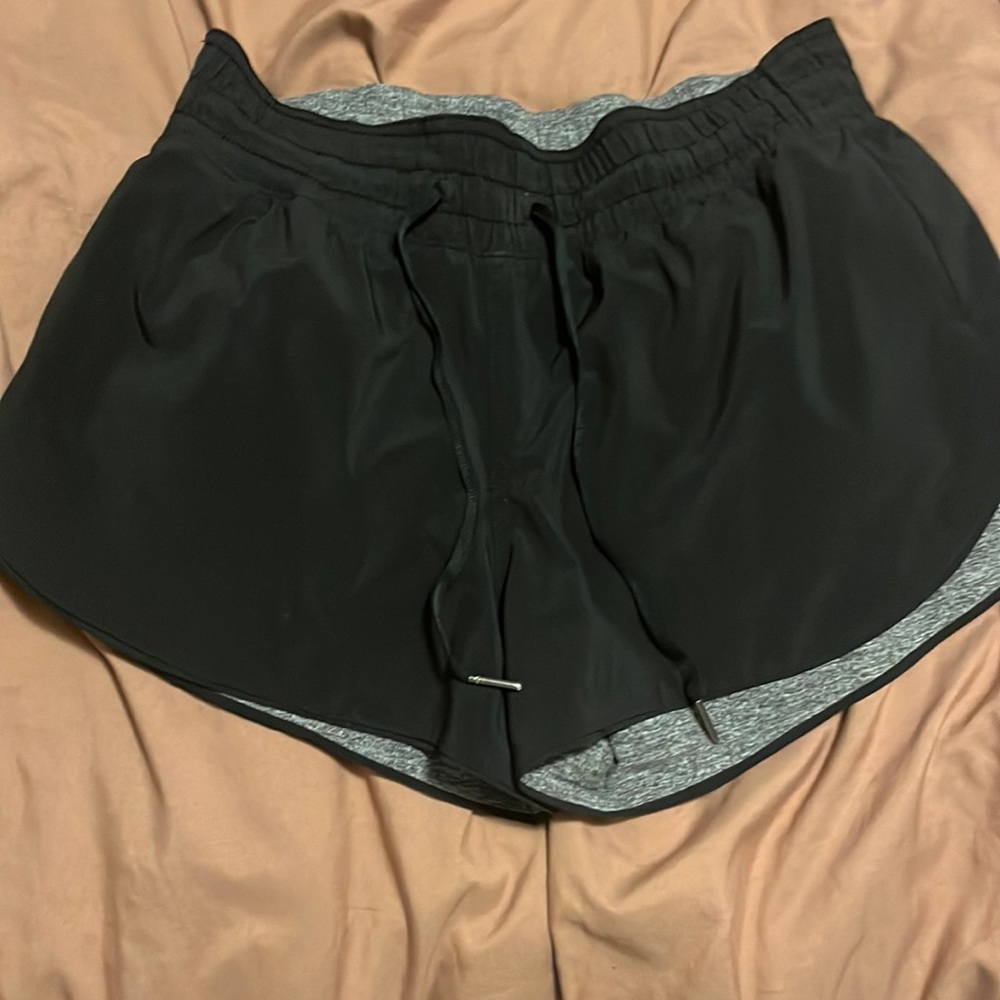 Women’s Lululemon Reversible Shorts